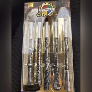 Harry Potter Themed MakeUp 5 PC Brush Set